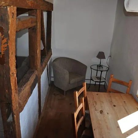 Kutscherwohnung Im Arbeiterhaus - Uriger Charme, Gemuetliche Atmosphaere Apartment Rheinsberg