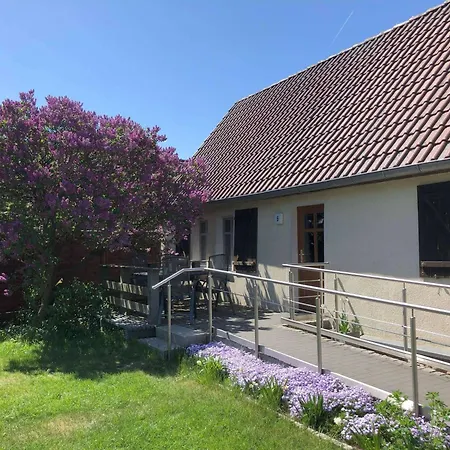 Apartment Kutscherwohnung Im Arbeiterhaus - Uriger Charme, Gemuetliche Atmosphaere Rheinsberg